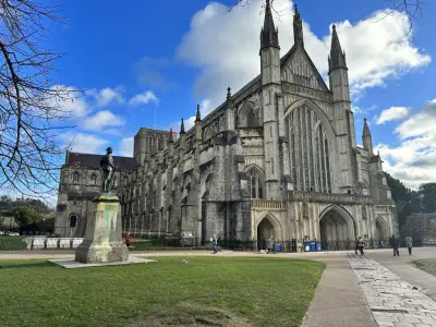 Winchester-Cathedral