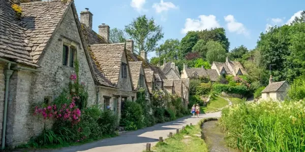 Bibury The Cotswolds | 365Camperhire.co.uk Bibury The Cotswolds