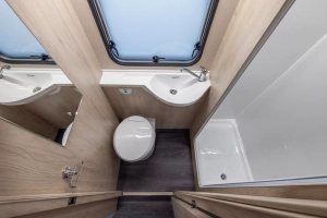 exp-c73-1-small-67bdbaffdd3cf | 365 Camper Hire