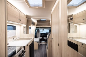 exp-c73-4-small-67bdbb0c23de4 | 365 Camper Hire