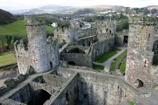 Conwy Castle | 365Camperhire.co.uk Conwy Castle