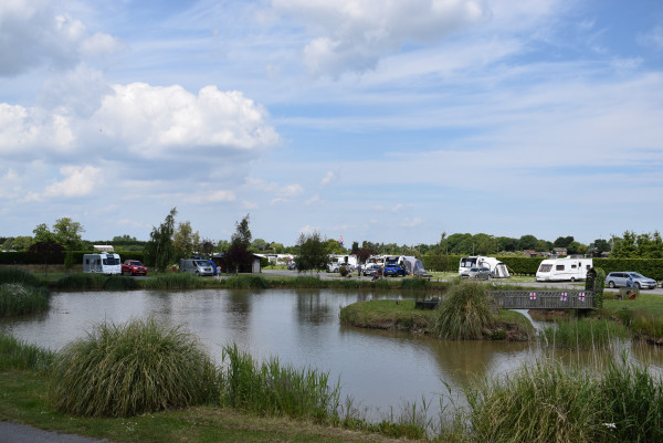 fishing lake campsite | 365Camperhire.co.uk fishing lake campsite