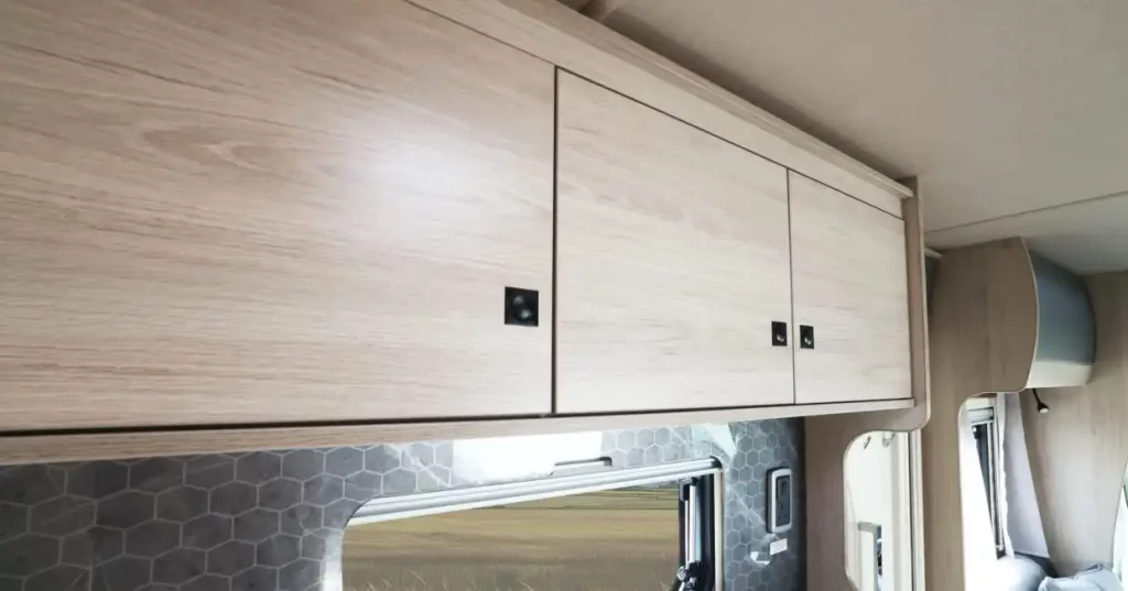 Auto-Trail Expedition C73 Storage