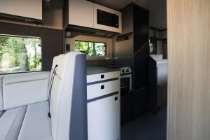 F-Line-F70-Kitchen