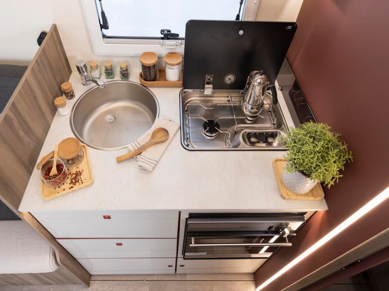 Kronos 590 Roller Team Motorhome Hire Fleet Hampshire 30 | 365 Camper Hire